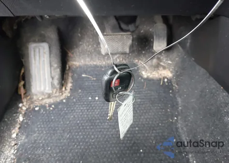 2014 Toyota Rav4 Xle z USA, uszkodzony, nr VIN 2T3RFREVXEW175762